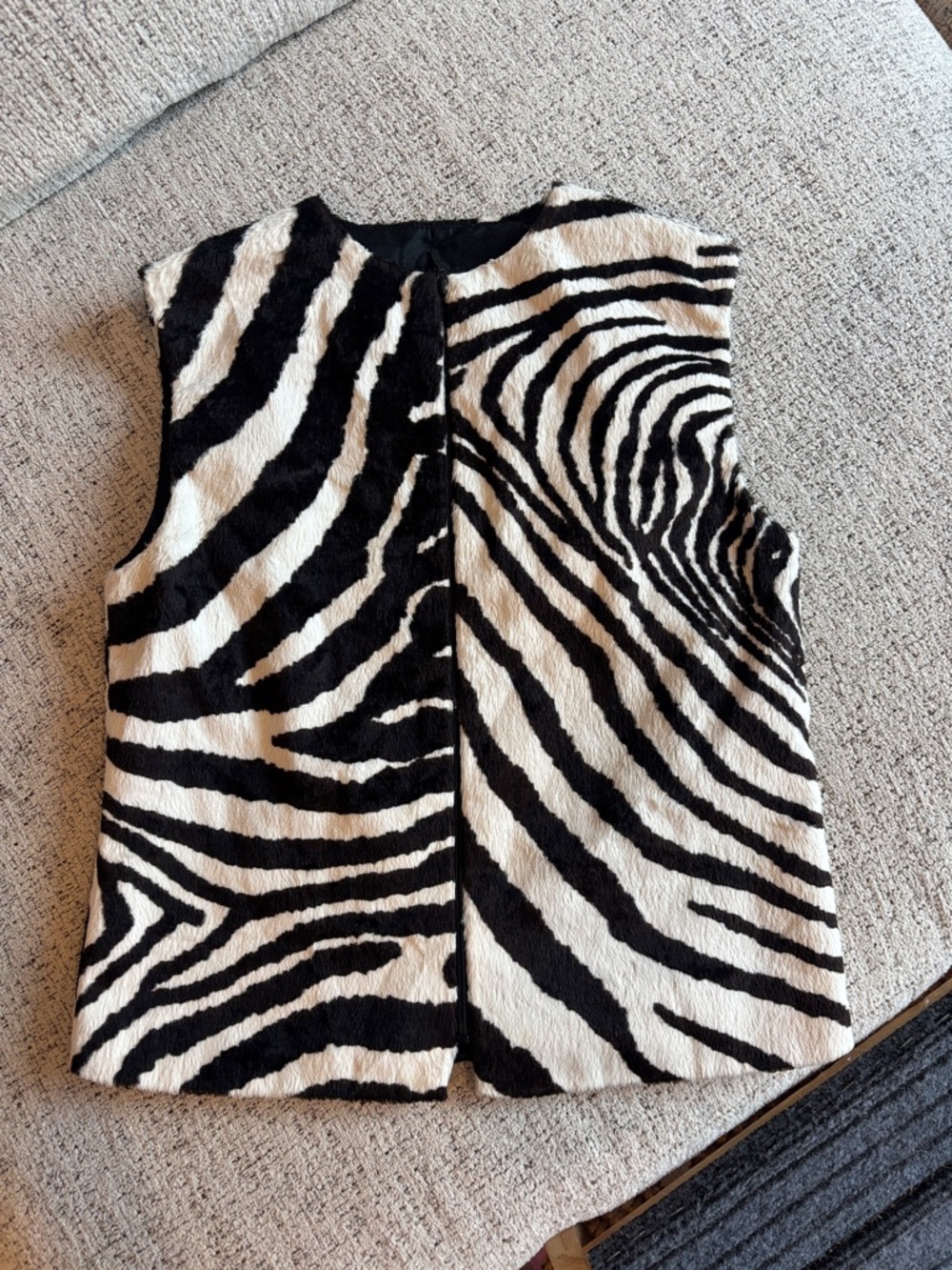 Zebra Print Faux Fur Vest - Black & White